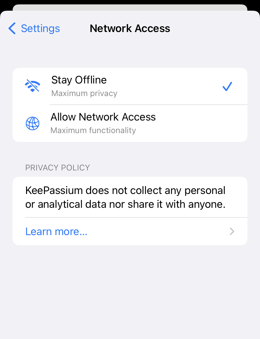 Network access permission in KeePassium settings